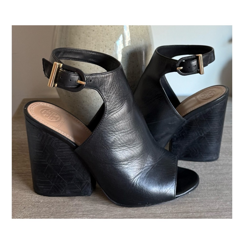 Tory Burch • Grove Open Toe Bootie • 8.5